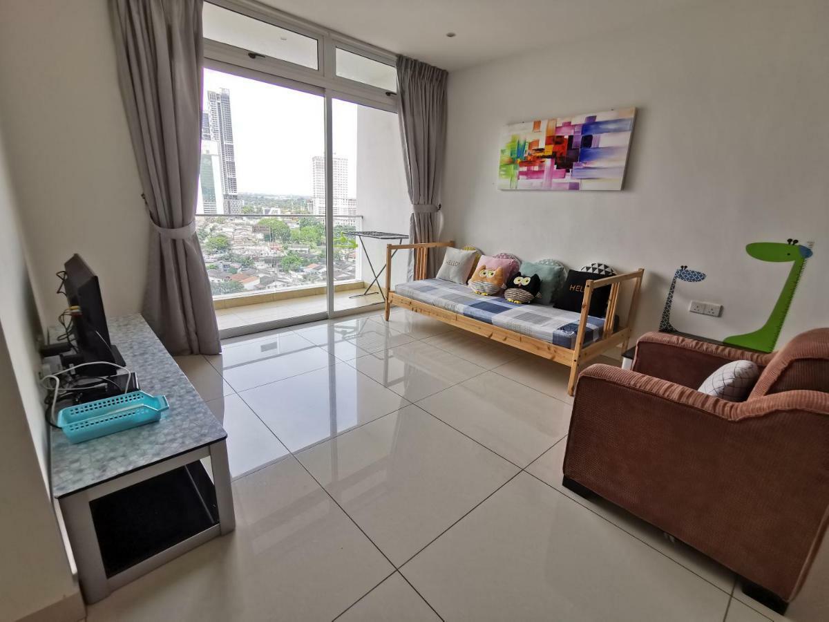 Homestay Johor Bahru Exterior foto